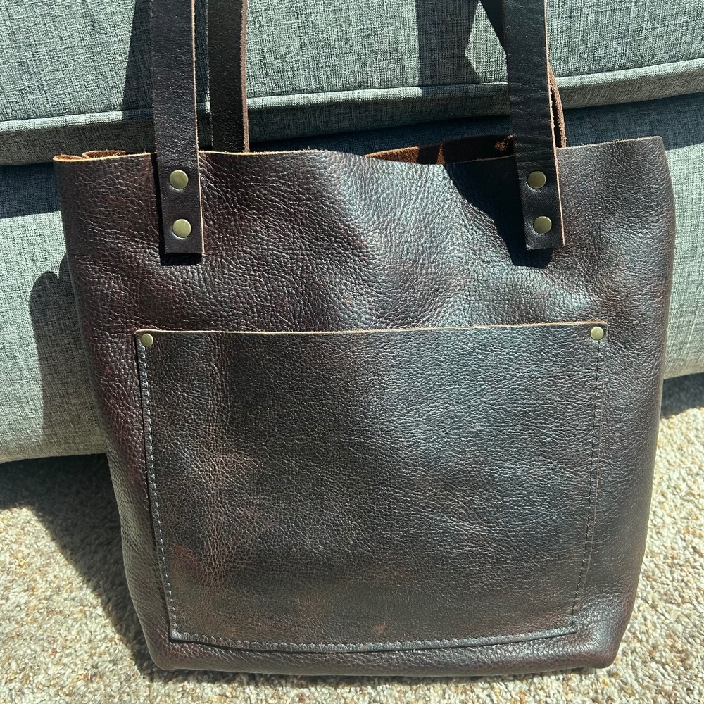 Portland Leather Small Classic Tote